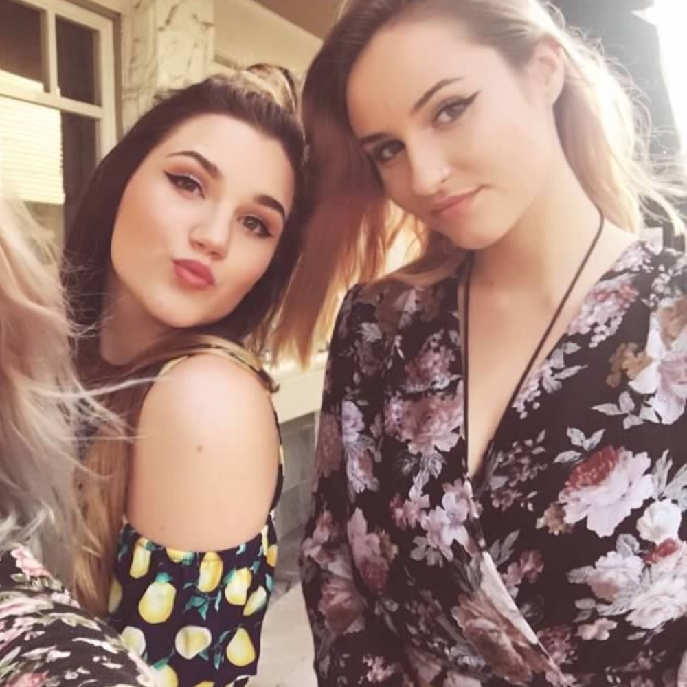 floral crop top blouse 🌸